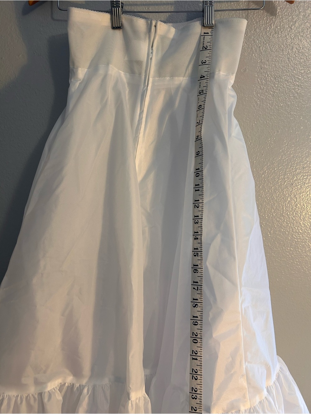 David’s Bridal White high wasted crinoline in Sz 6. - Picture 8 of 15